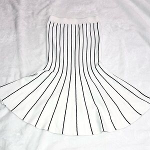 SHOW STUDIOS White and Black Striped Midi Knit Skirt Flared Style - Size XS